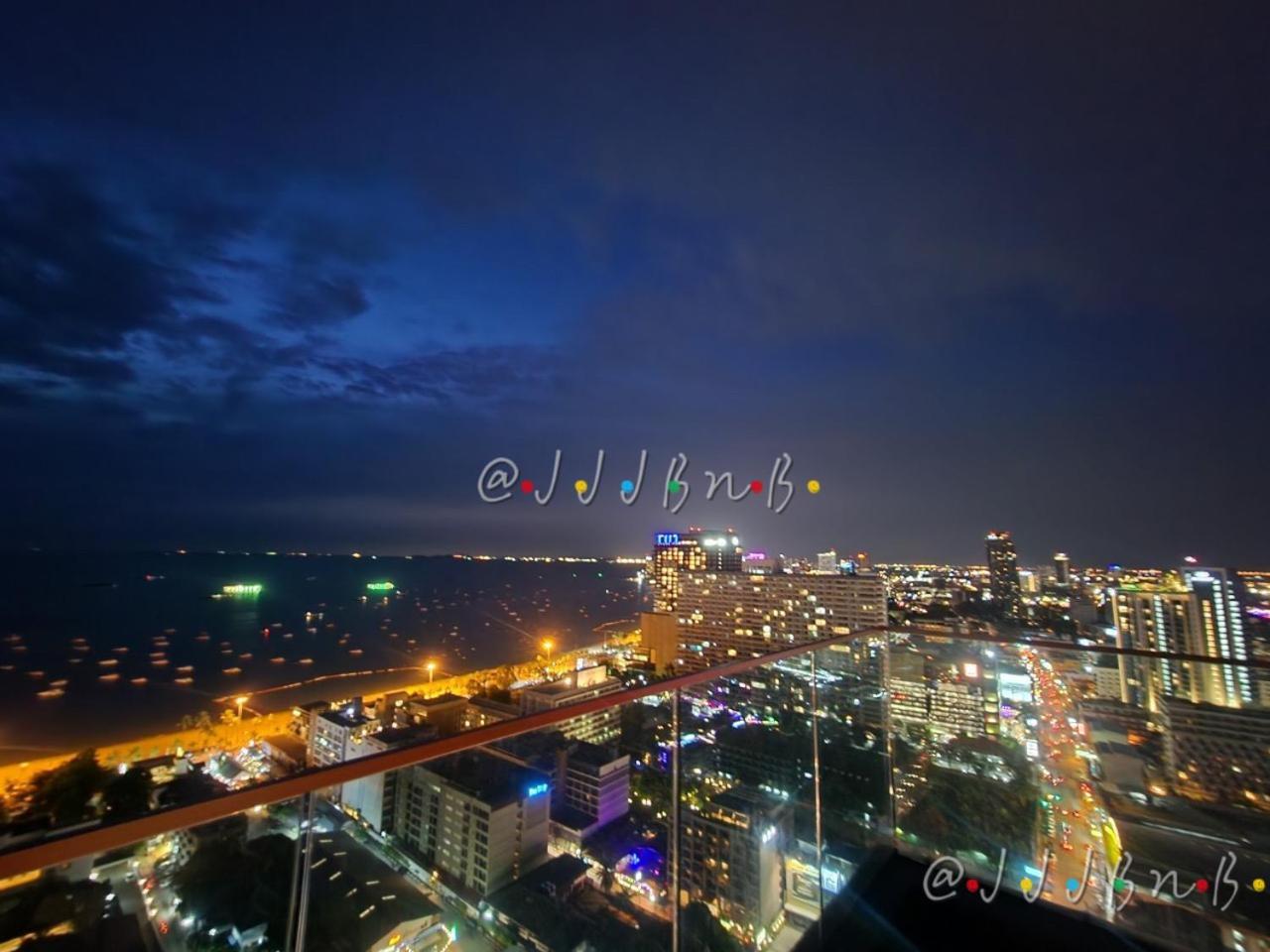 Edge Central Pattaya By Jjj Eksteriør bilde